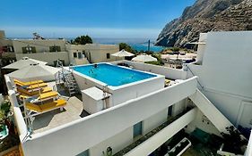 Zacharakis Studios